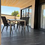 Delux House 8 Mali Nordsee Camp 度假居 *