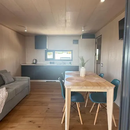 Delux House 8 Mali Nordsee Camp Pakostane